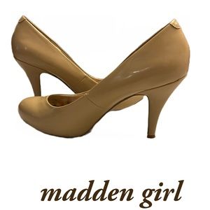 Madden Girl Shine Heels Beige Sz 7.5